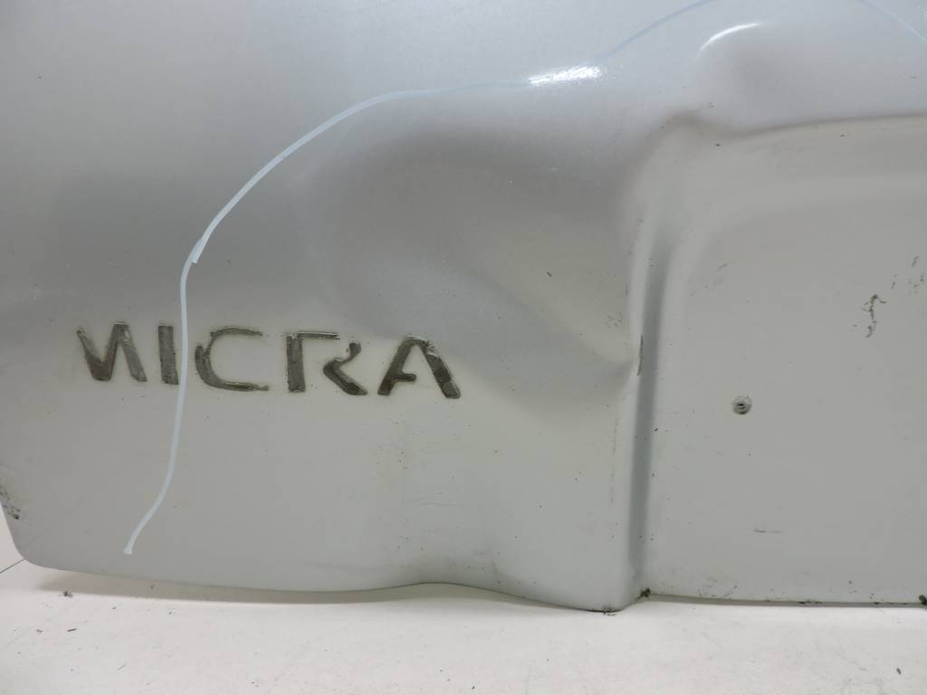 Дверь багажника Nissan Micra (K12) 2002-2010