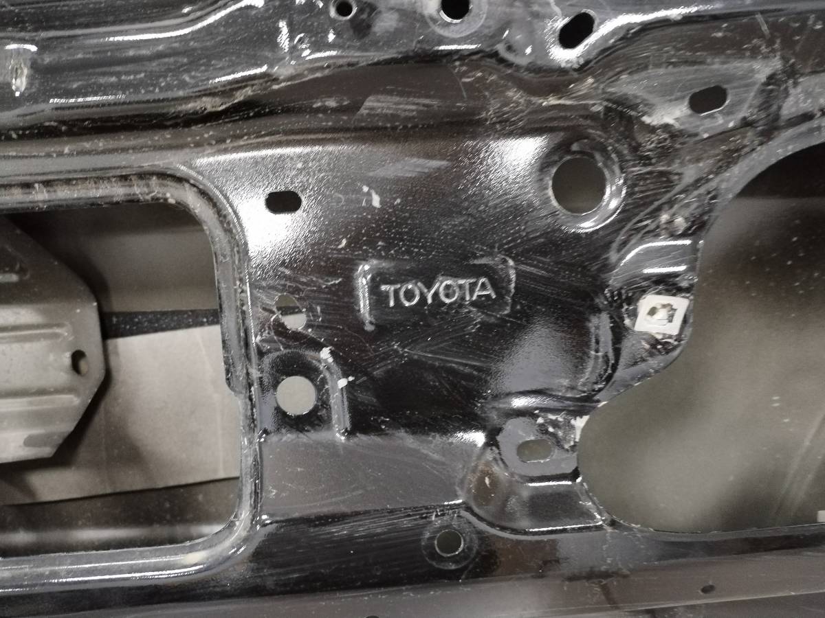 Дверь багажника Toyota Land Cruiser (J200) 2007-2015