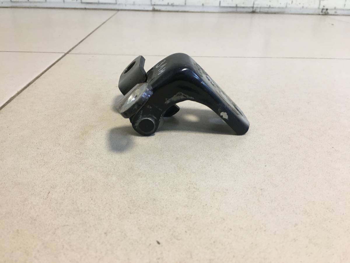 Петля двери задней левой нижняя Honda CR-V 2007-2012