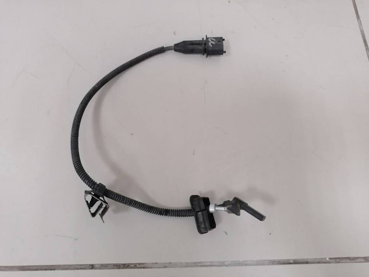 Датчик положения коленвала Opel Astra J 2010-2017