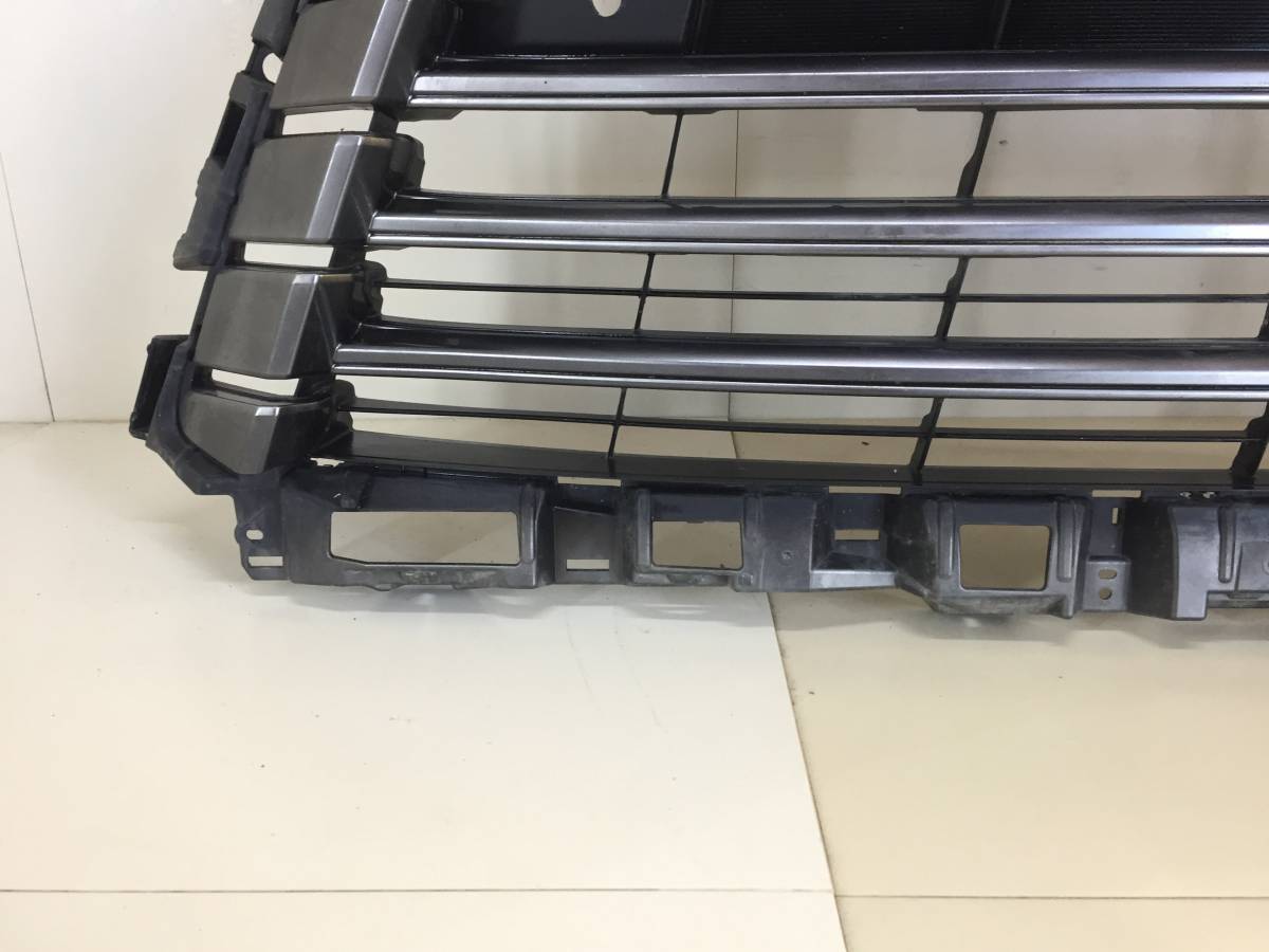 Решетка радиатора Lexus LX450D/570 2015>
