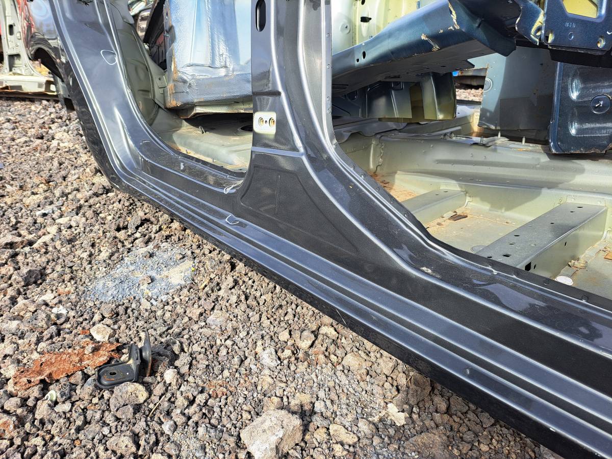 Порог со стойкой правый Citroen C4 2011>