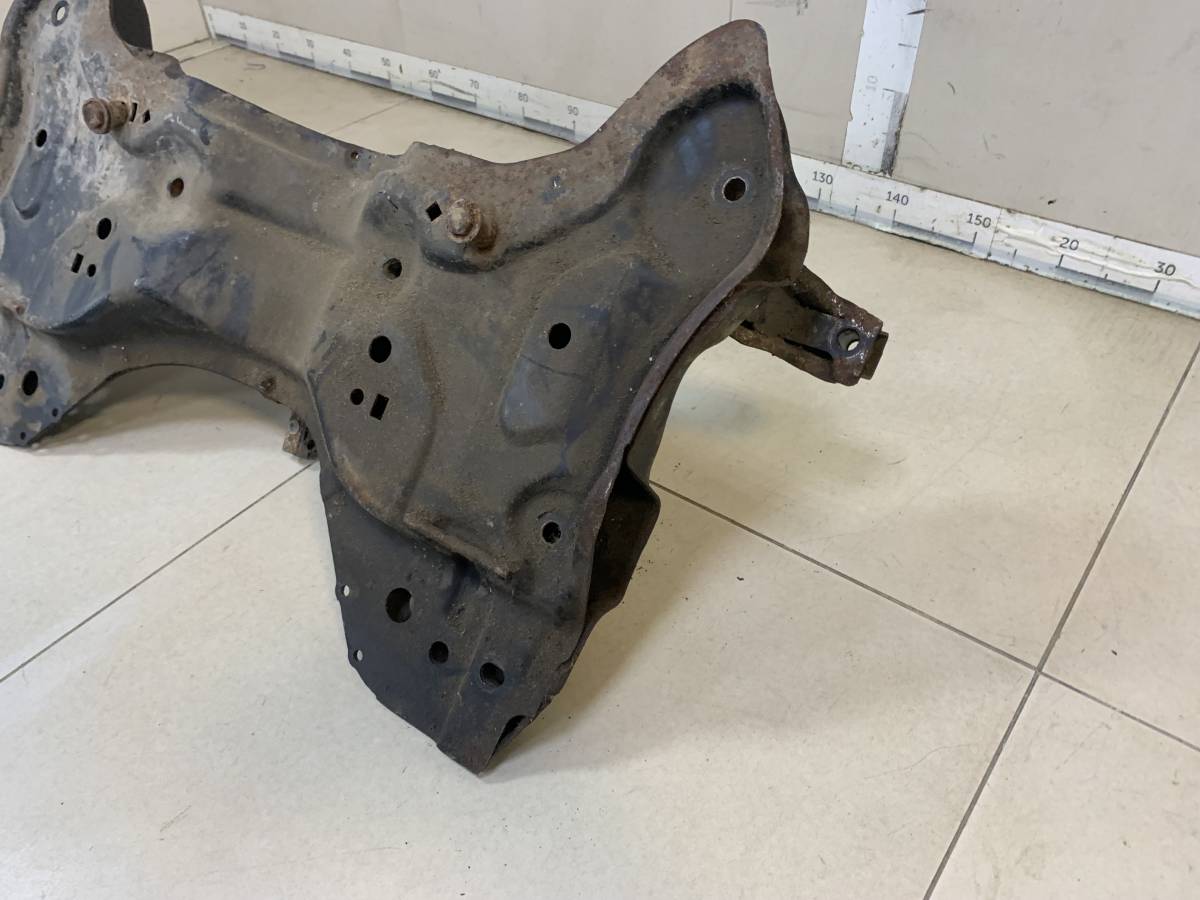 Балка подмоторная Peugeot 206 1998-2012