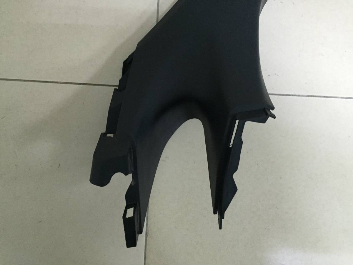 Обшивка двери багажника Honda Civic 5D 2006-2012