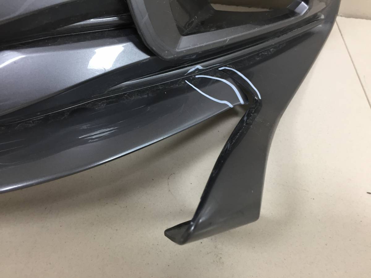 Решетка в бампер Toyota Camry (XV70) 2017>