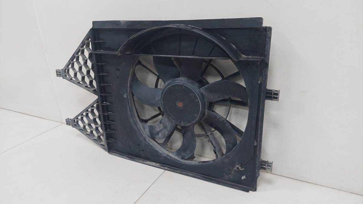 Вентилятор радиатора Skoda Rapid 2012-2020