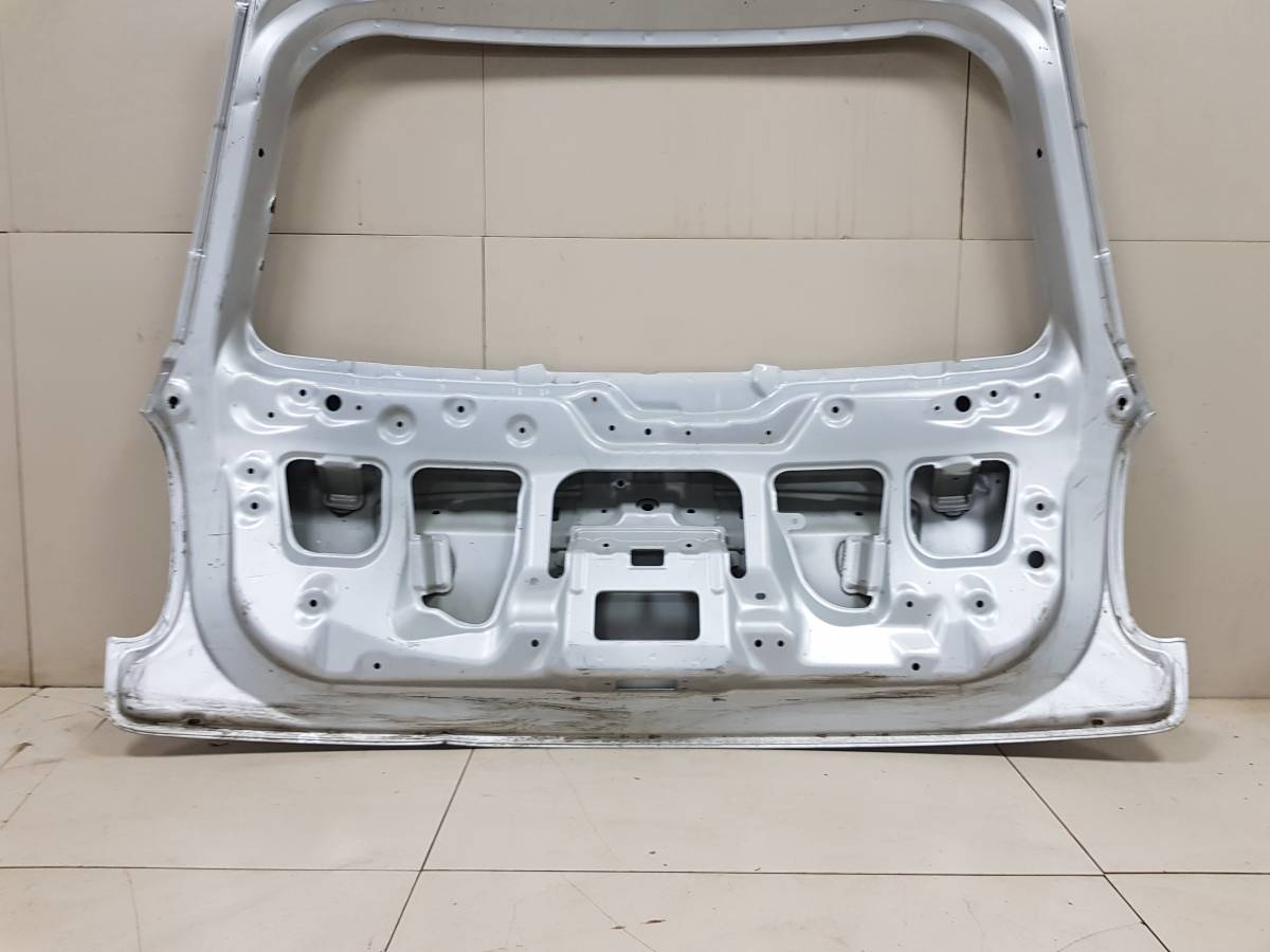 Дверь багажника Suzuki SX4 2006-2013