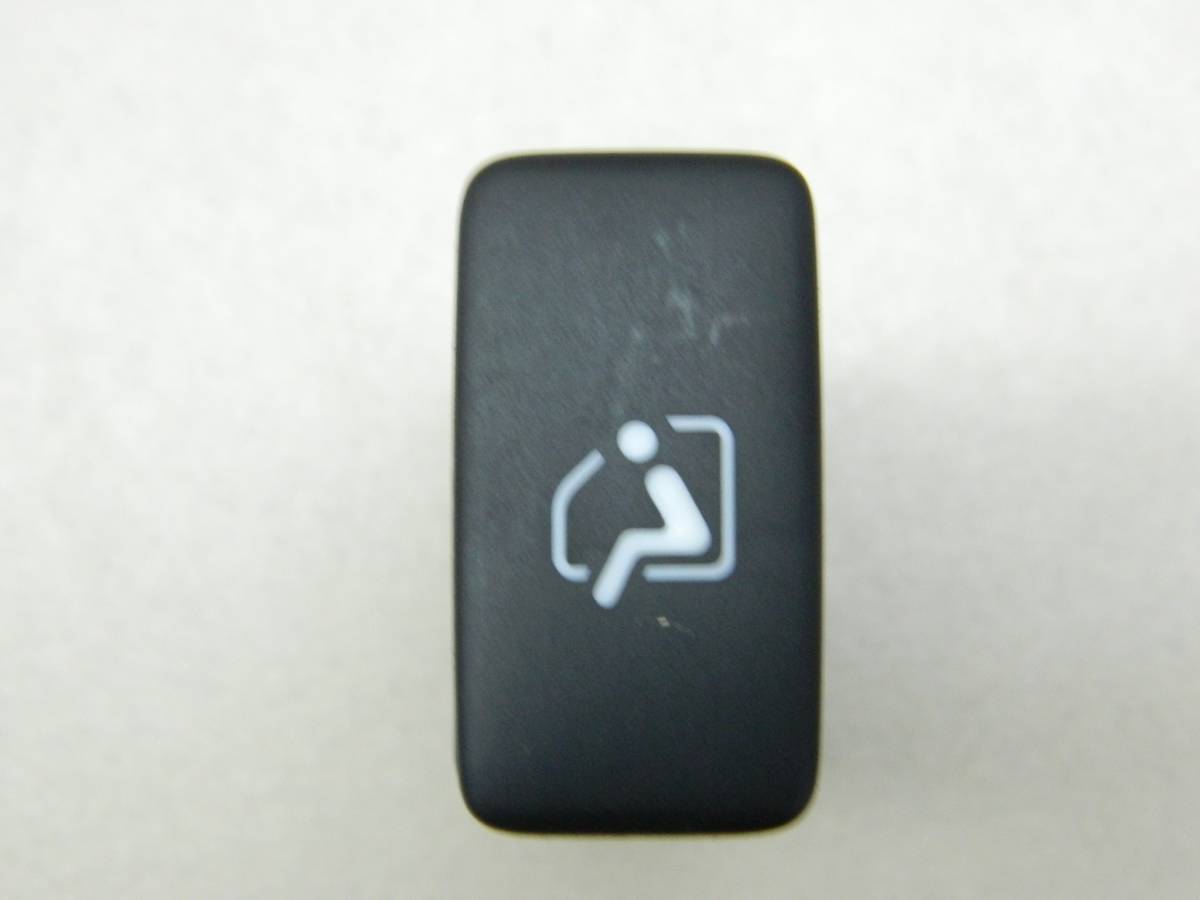 Кнопка многофункциональная Lexus RX 300/330/350/400h (XU30) 2003-2009