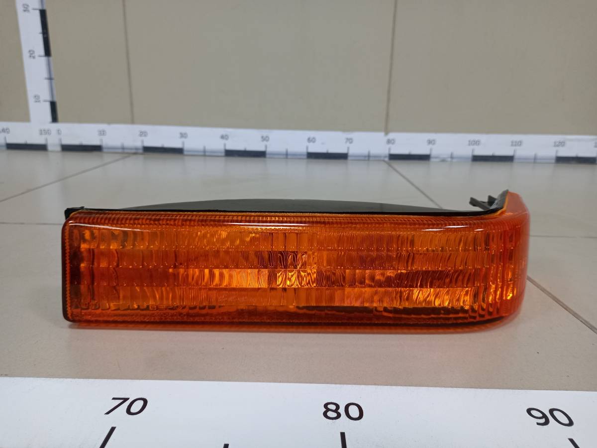 Указатель поворота левый Jeep  Grand Cherokee ZJ 1993-1998