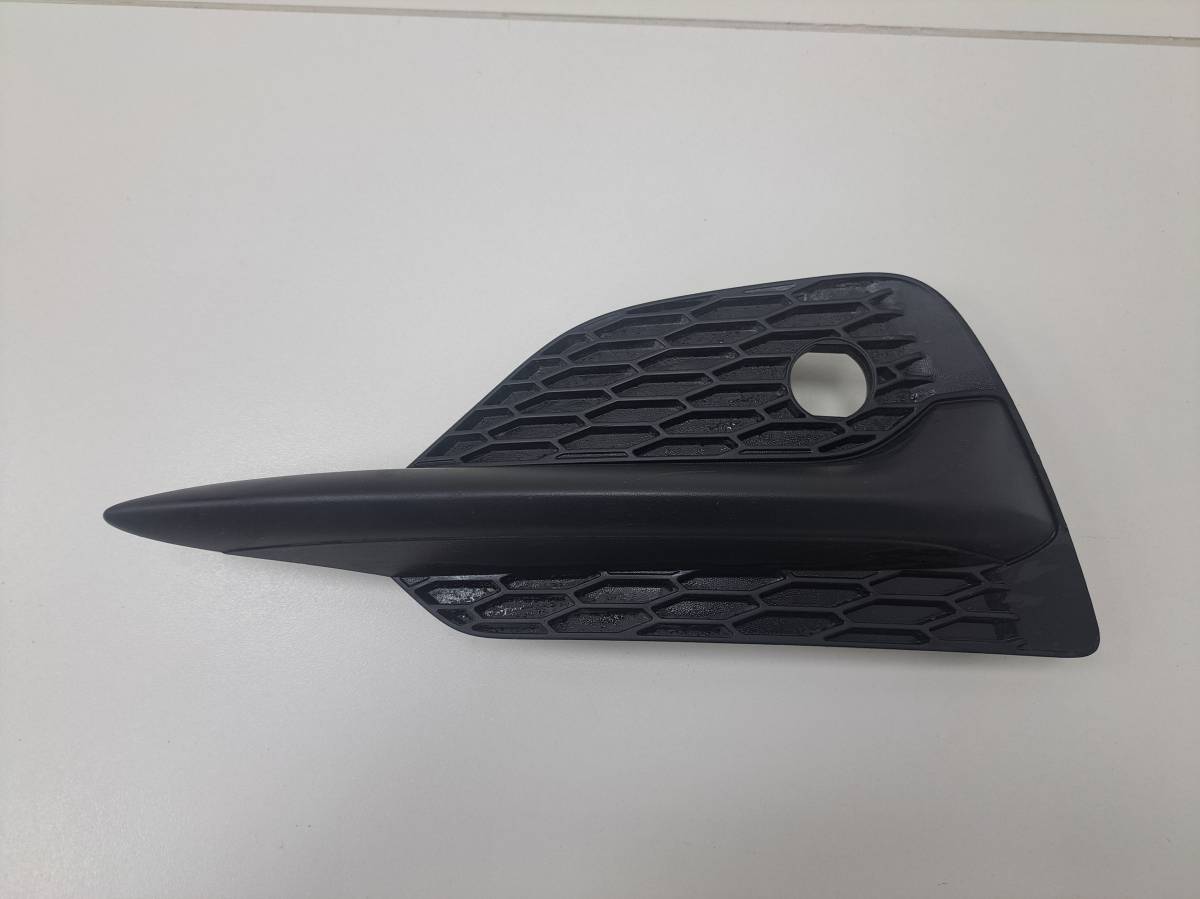 Решетка в бампер левая Nissan Qashqai (J11) 2014>