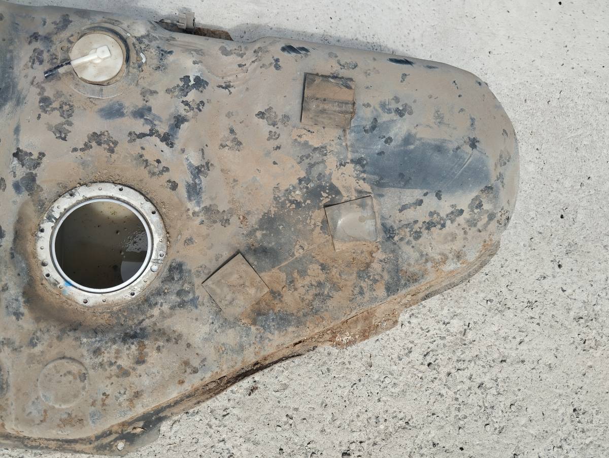Бак топливный Toyota Corolla E120 2001-2007