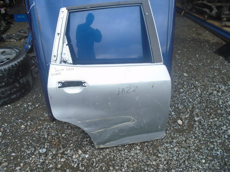 Дверь задняя правая для Honda Jazz (GD1, GD5, GE2, GE3) 2001-2008