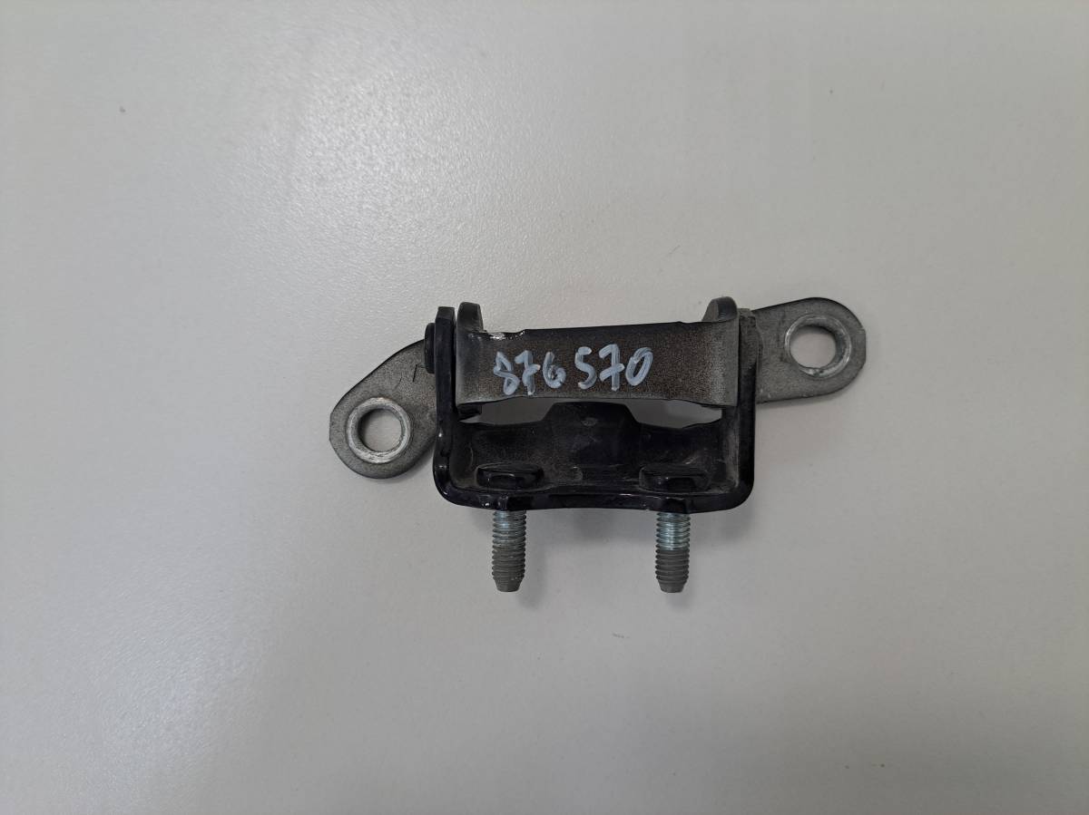 Петля двери задней левой верхняя Toyota Camry (XV30) 2001-2006