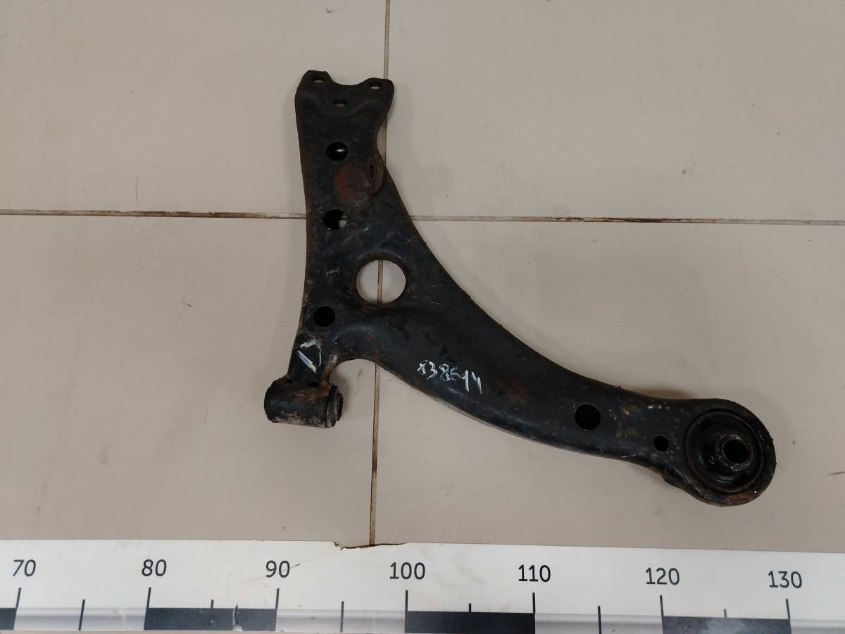 Рычаг передний правый Toyota Carina (T210) 1996-2001 Рычаг передний правый Toyota Carina (T210) 1996-2001