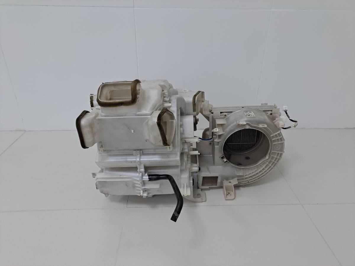 Корпус отопителя Toyota Camry (XV30) 2001-2006