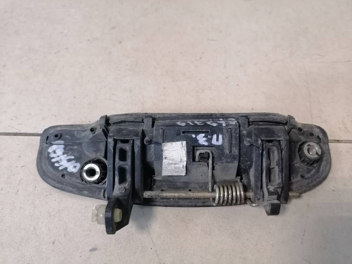 Ручка двери задней наружная правая Hyundai Getz 2002-2010