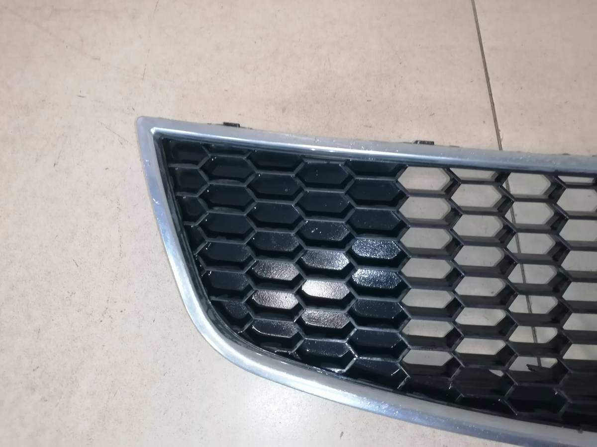 Решетка радиатора Chevrolet Cruze (J300) 2009-2016 Решетка радиатора Chevrolet Cruze (J300) 2009-2016