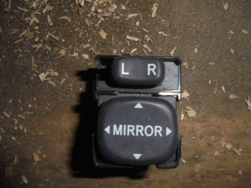 Переключатель регулировки зеркала для Toyota Corolla E120 2001-2007