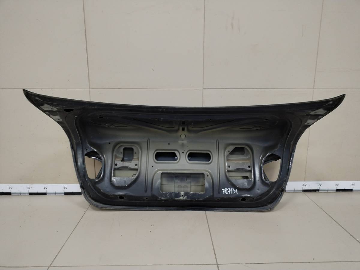 Крышка багажника BMW 3-series E90/E91 2005-2011