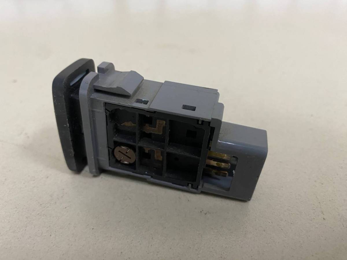Кнопка многофункциональная Toyota Land Cruiser Prado (J120) 2002-2009