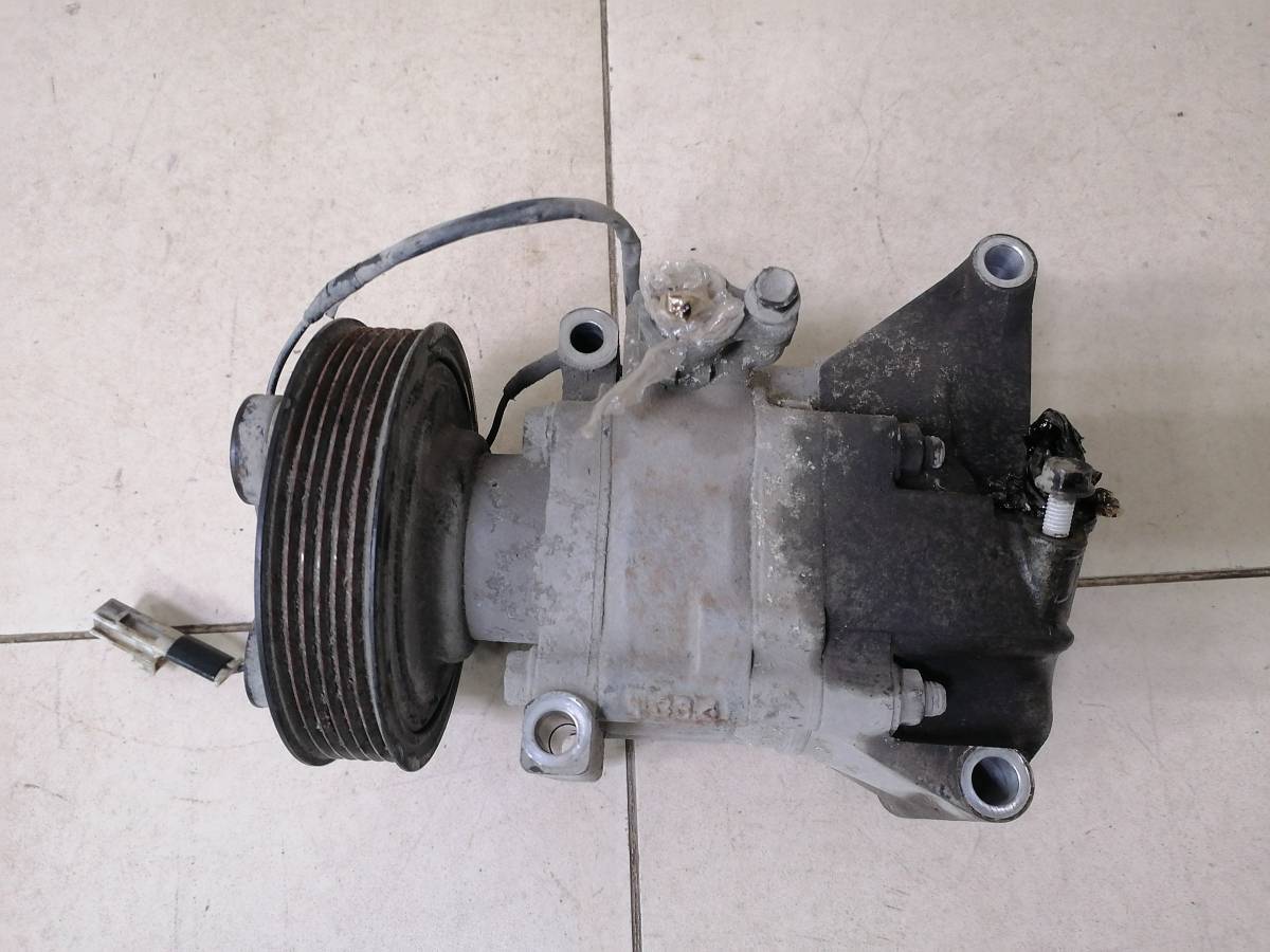 Компрессор системы кондиционирования Mazda Demio DE 2007-2011