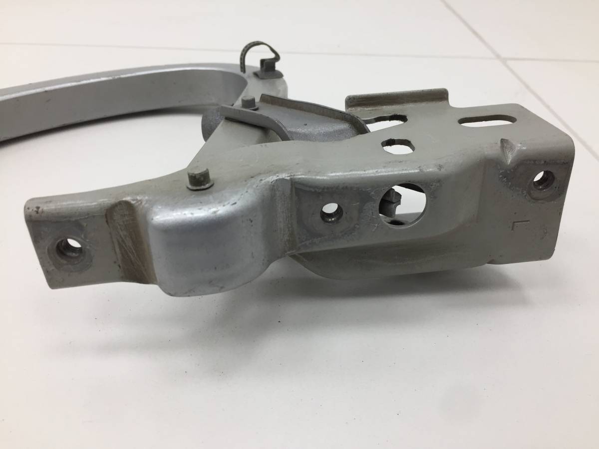 Петля крышки багажника Hyundai Elantra (XD) 2000-2005