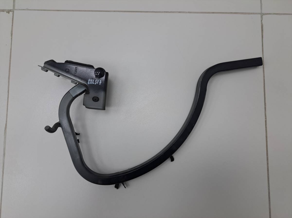 Петля крышки багажника Volkswagen Polo (Sed RUS) 2011>