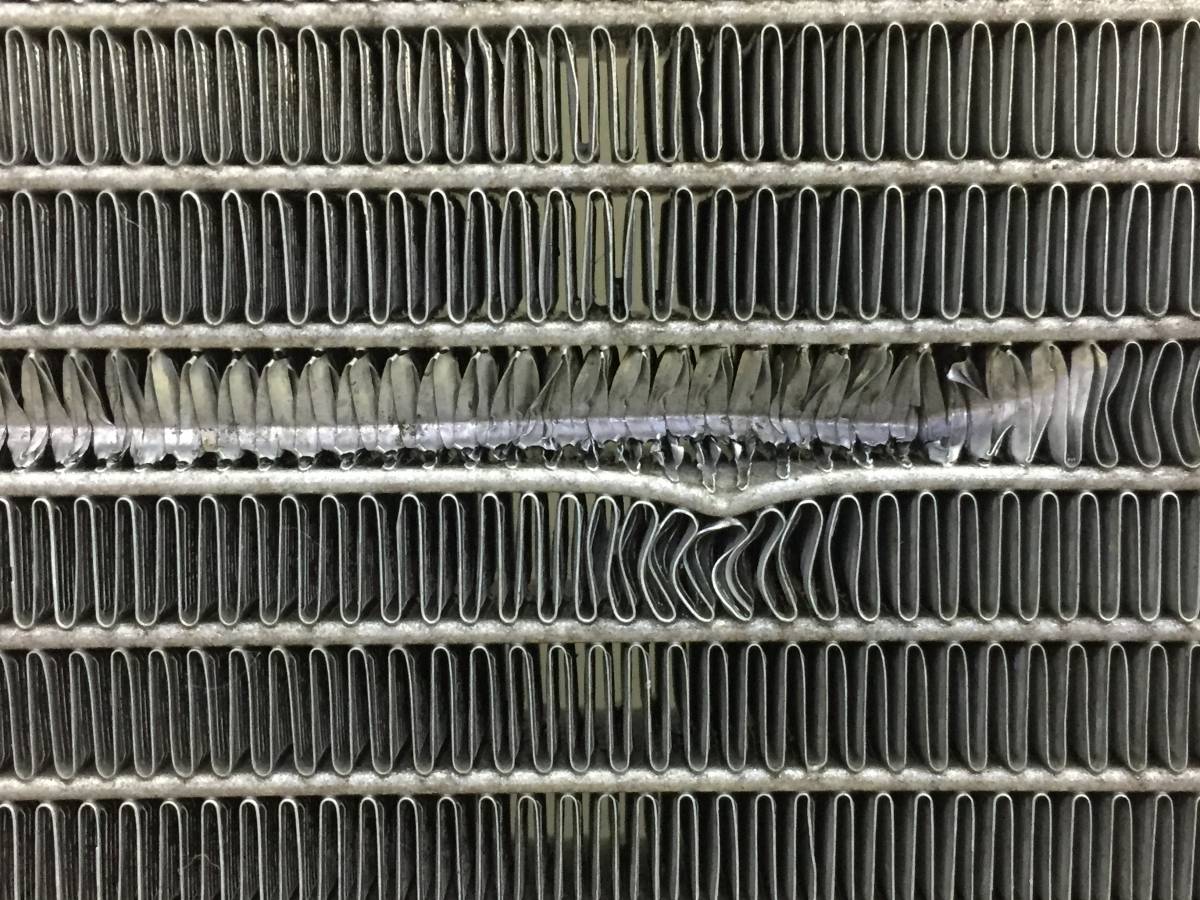 Радиатор кондиционера (конденсер) Volkswagen Tiguan 2017>