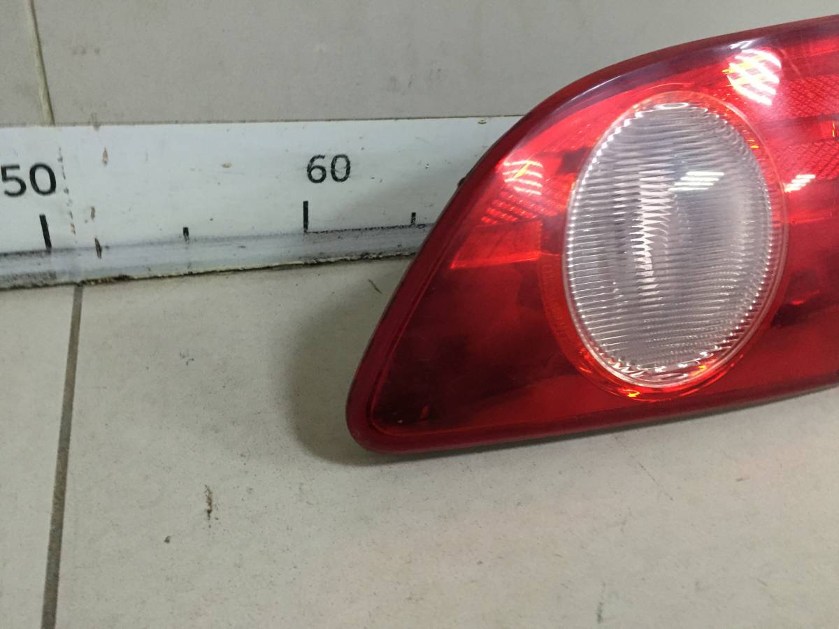 Фонарь задний внутренний правый Nissan  Bluebird Sylphy (G11) 2006-2012