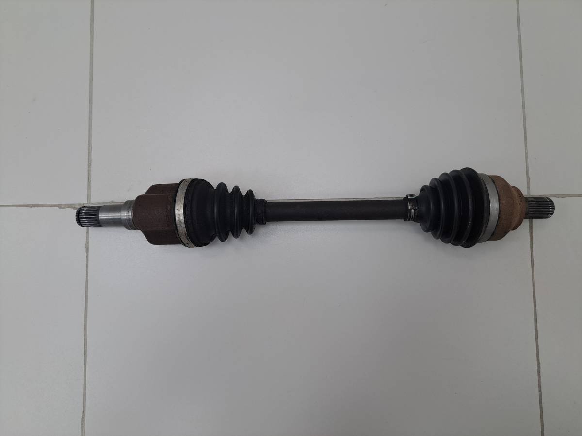 Полуось передняя левая Ford Focus 2 (DA) 2005-2008