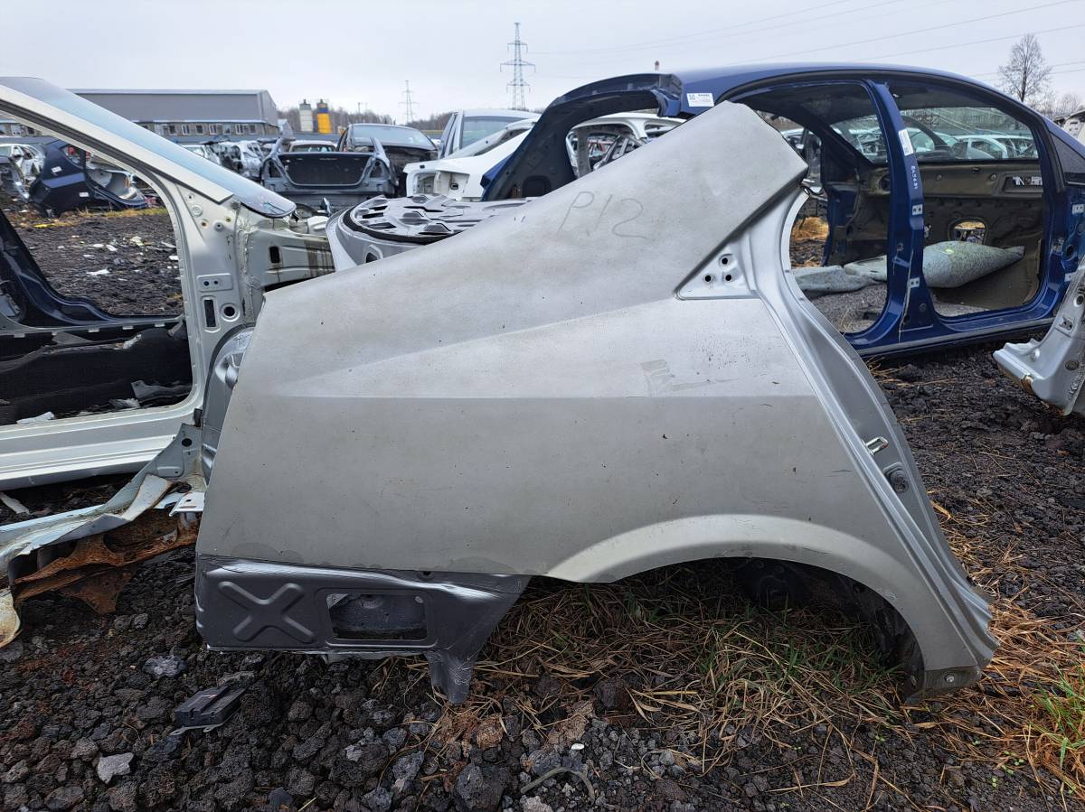 Крыло заднее правое Nissan Primera (P12) 2002-2007