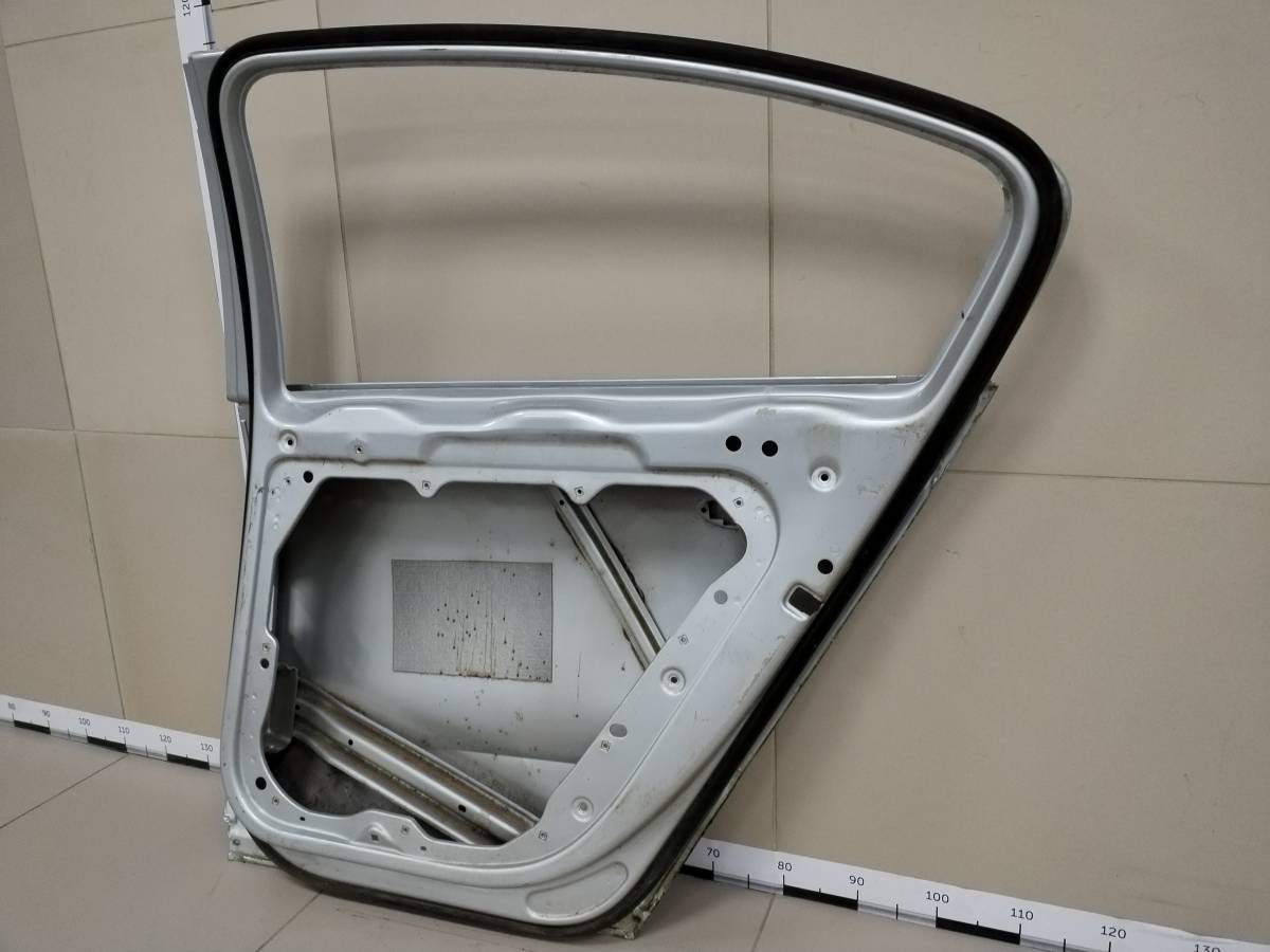 Дверь задняя правая Volkswagen Passat B7 2011-2015