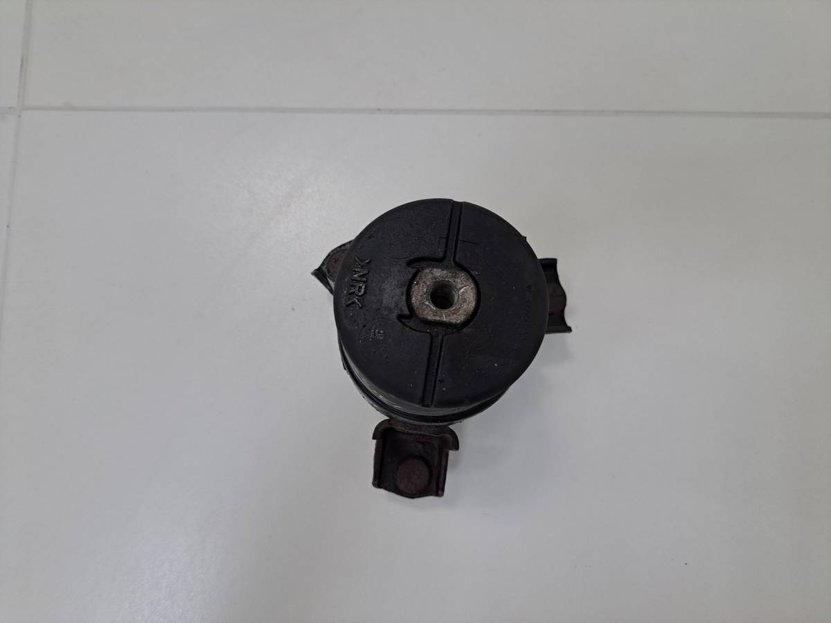 Опора двигателя передняя Toyota Camry (XV30) 2001-2006