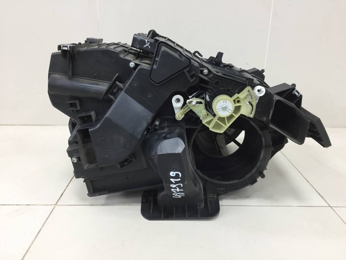 Корпус отопителя Renault Sandero 2009-2014