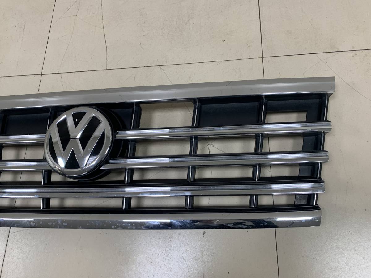 Решетка радиатора Volkswagen Touareg (CR) 2018>