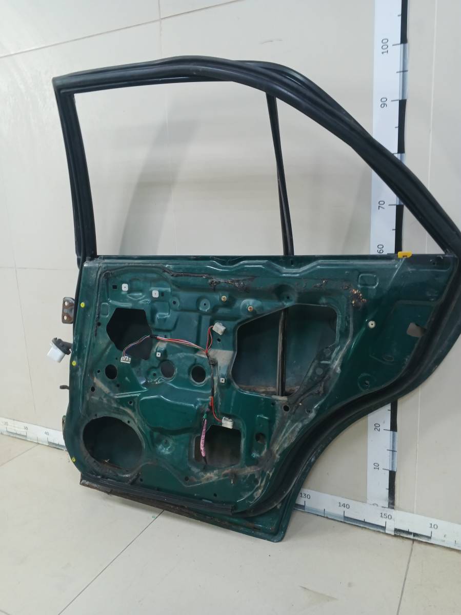 Дверь задняя правая Mazda Capella (GF, GW) 1997-2002
