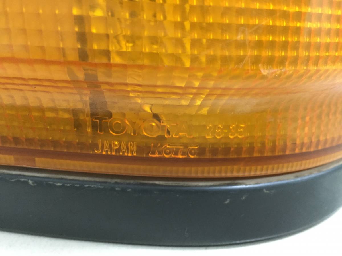 Указатель поворота правый Toyota Hiace (H100) 1989-2004