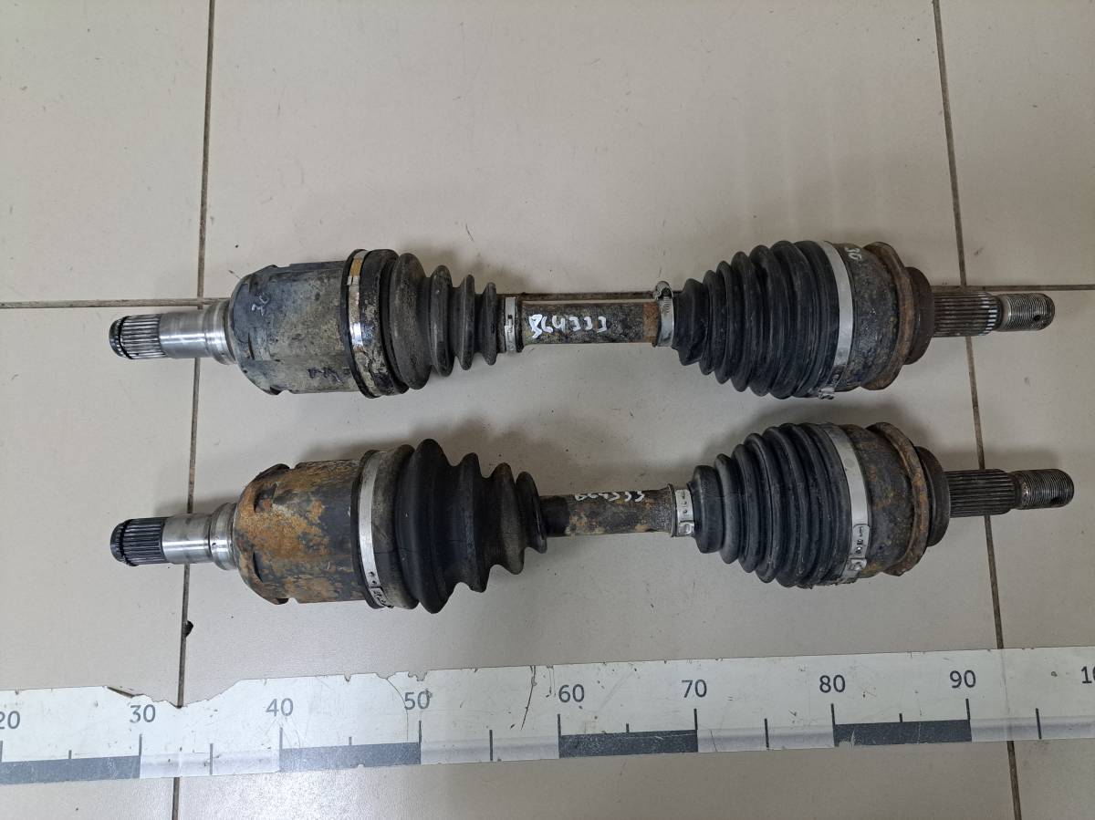 Полуось передняя Toyota Land Cruiser Prado (J120) 2002-2009