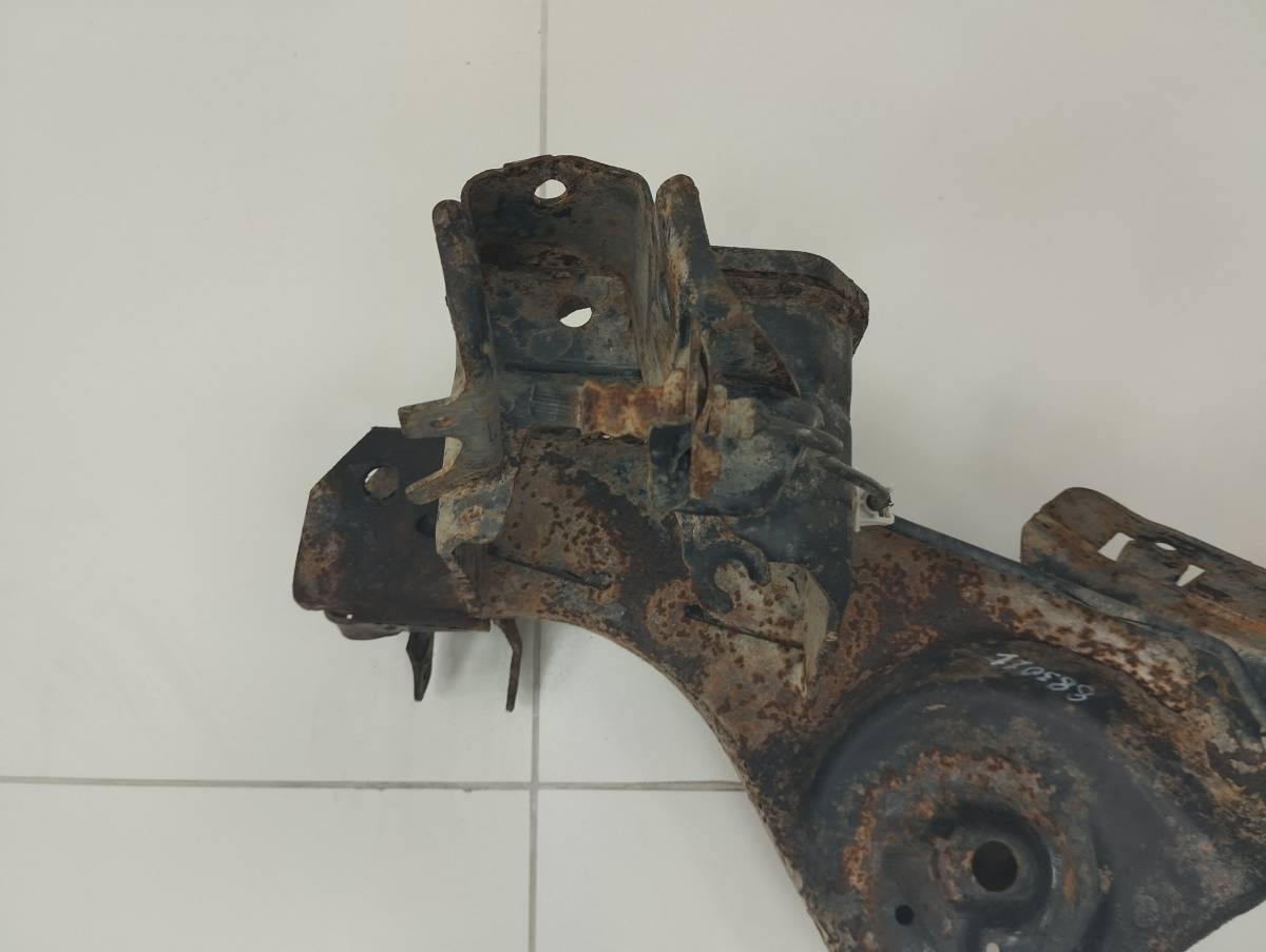 Рычаг задний продольный левый Nissan Qashqai (J10) 2006-2013