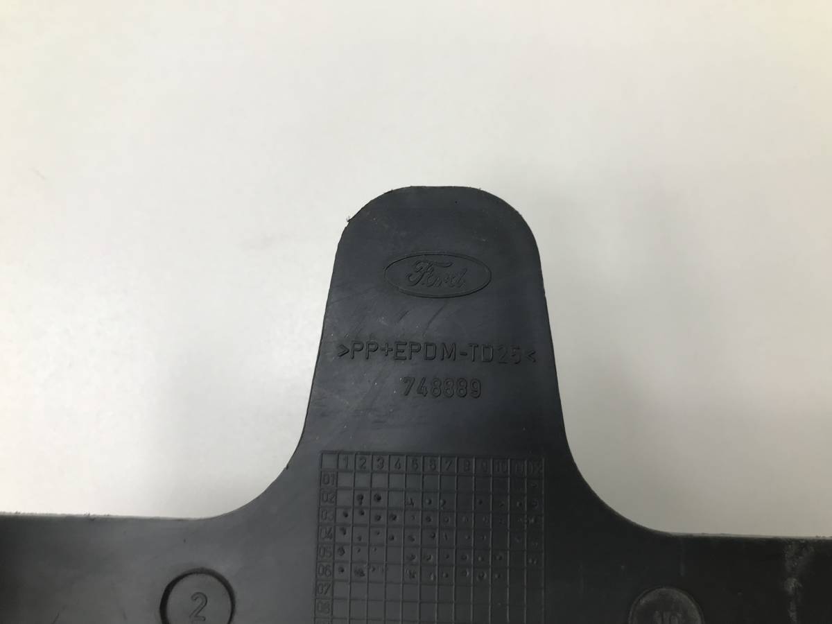 Кожух рулевой колонки Ford Fusion (JU) 2002-2012