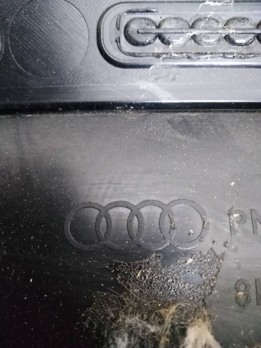Обшивка двери задней правой Audi A4 (B8) 2007-2015
