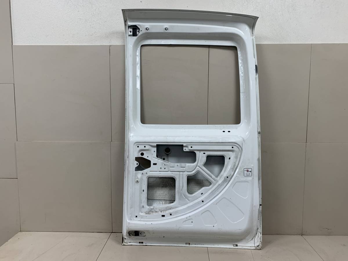 Дверь задняя левая Fiat Doblo (223) 2005-2015
