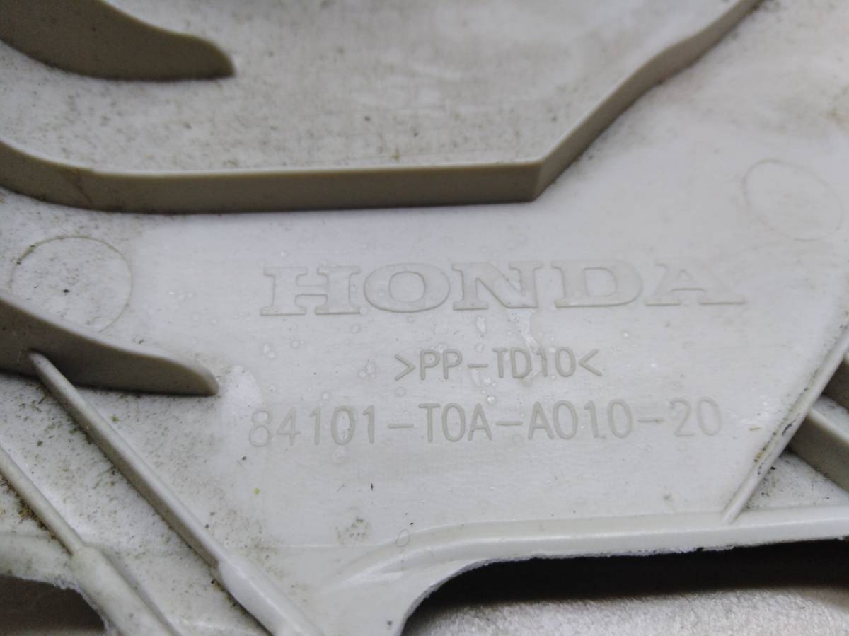 Обшивка стойки Honda CR-V 2012-2017