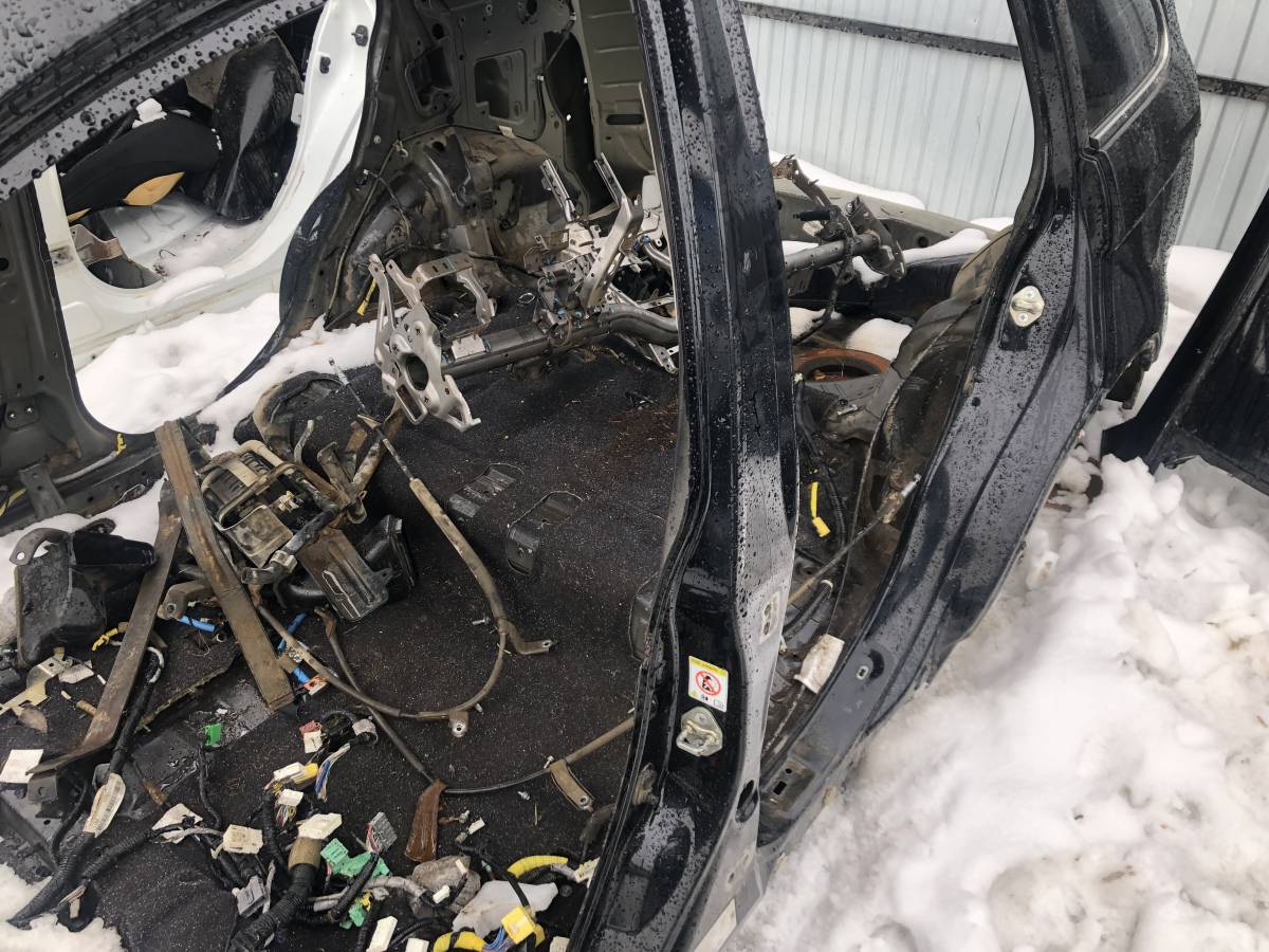 Порог со стойкой левый Honda CR-V 2007-2012