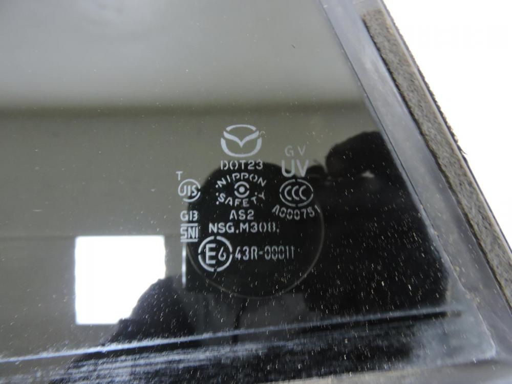 Стекло двери задней левой (форточка) для Mazda CX-5 (KE) 2011-2017
