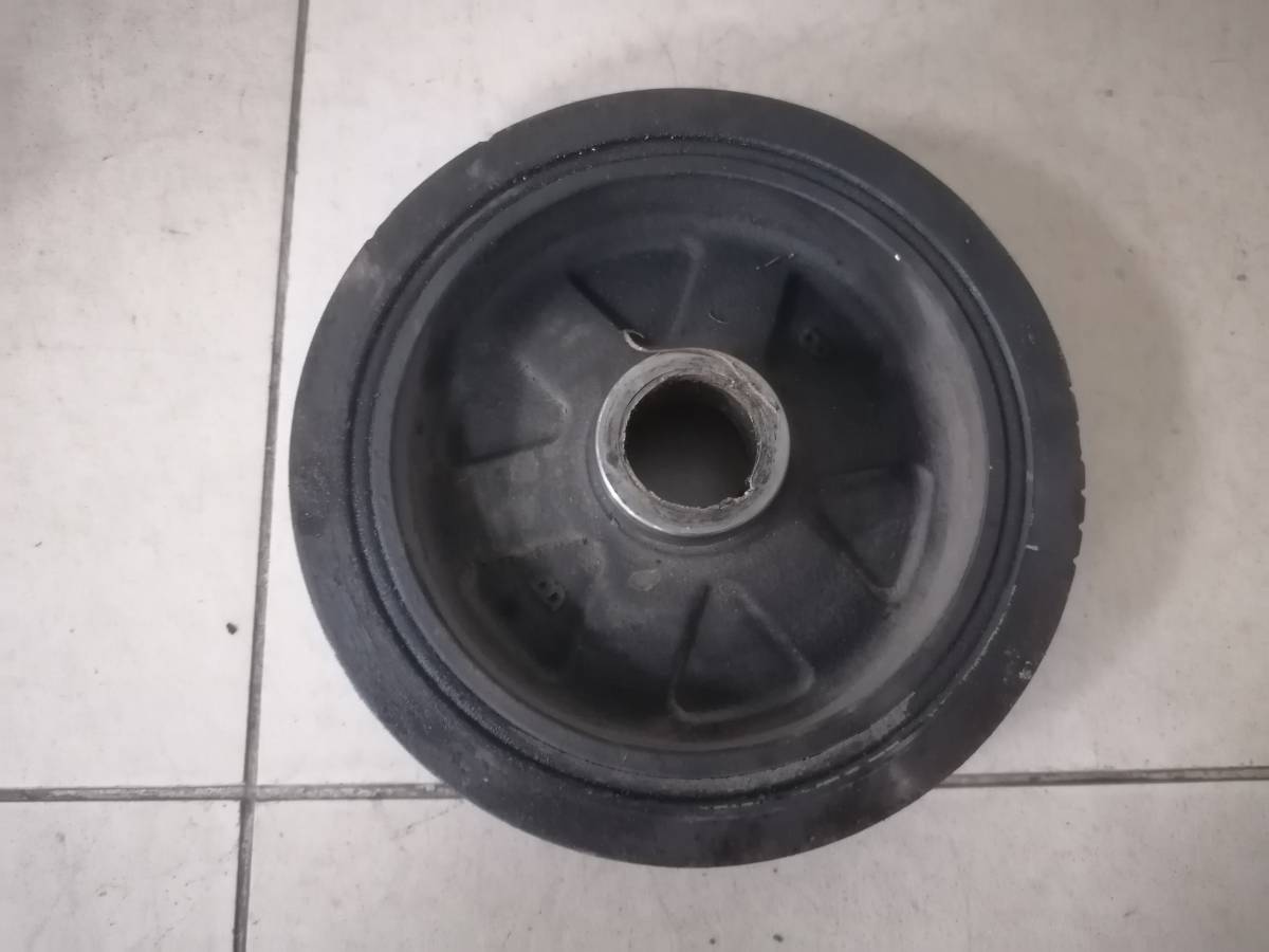 Шкив коленвала Nissan Primera (P12) 2002-2007