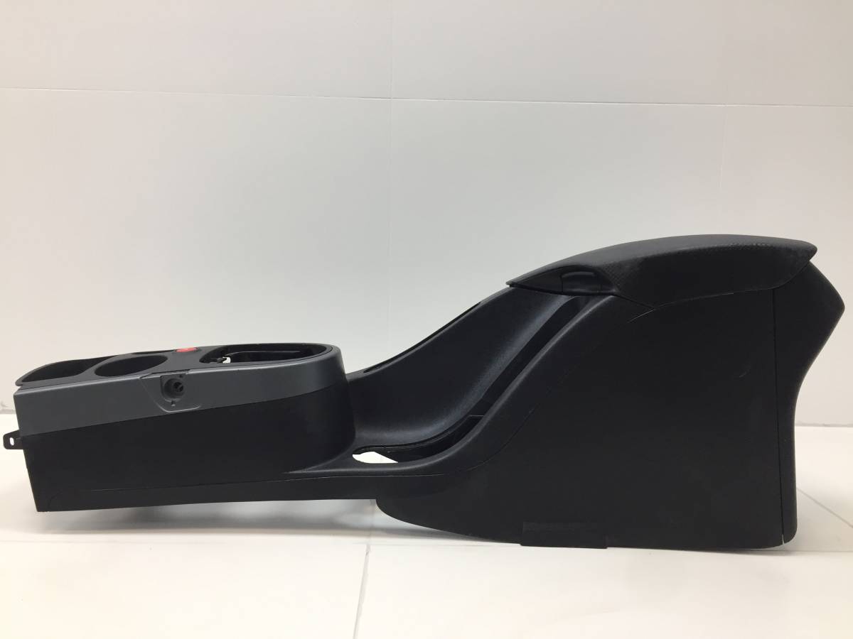 Консоль центральная Seat Altea 2004-2015