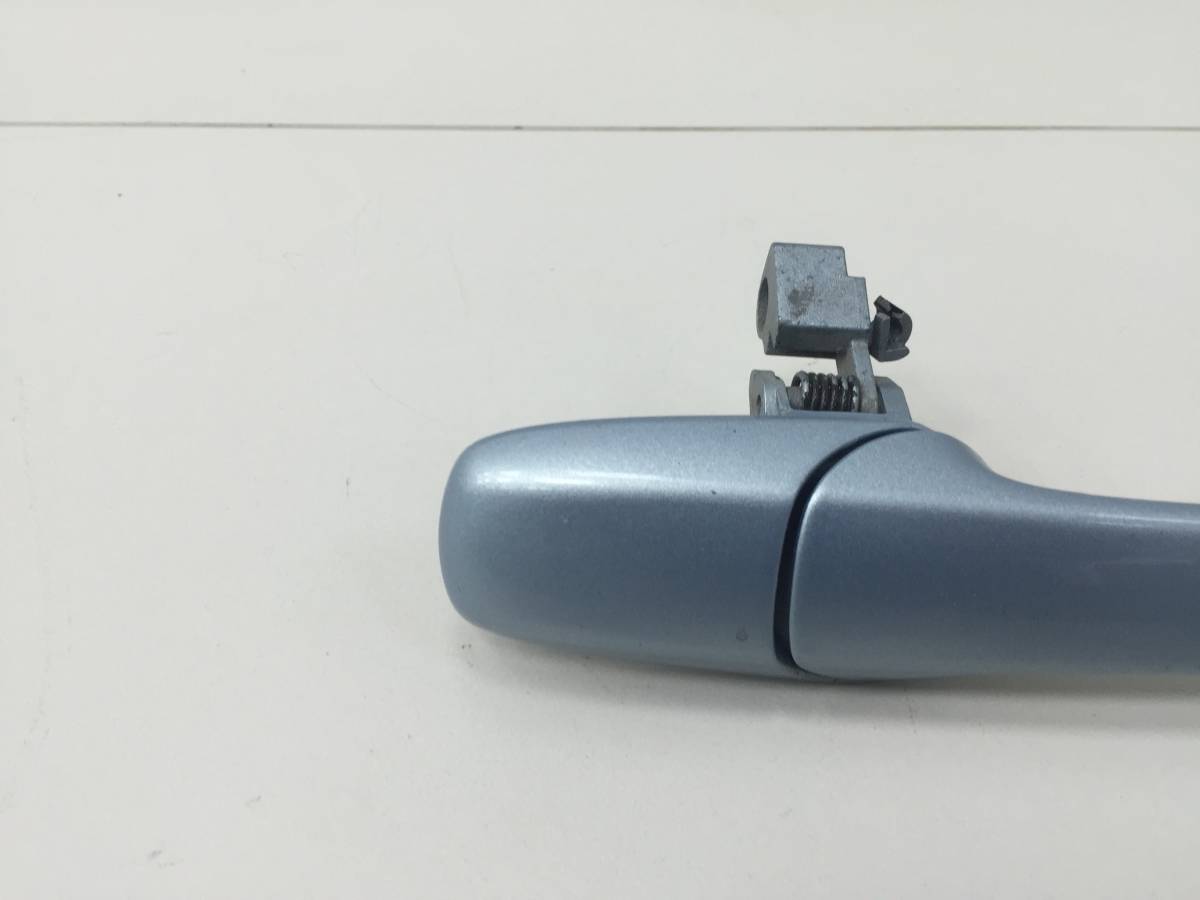 Ручка двери наружная правая Mazda Mazda 3 (BK) 2002-2009