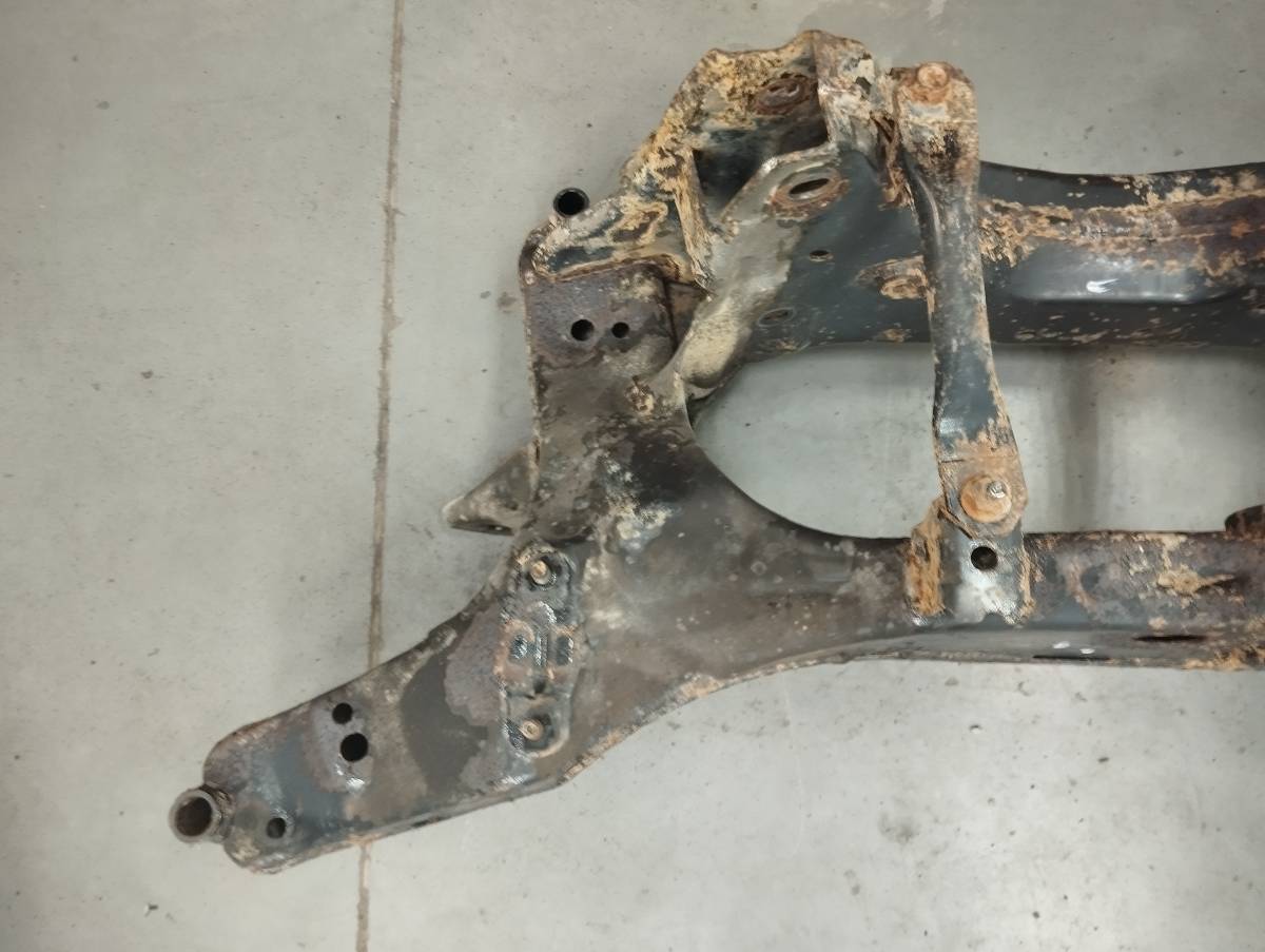 Балка задняя Nissan Qashqai (J10) 2006-2013