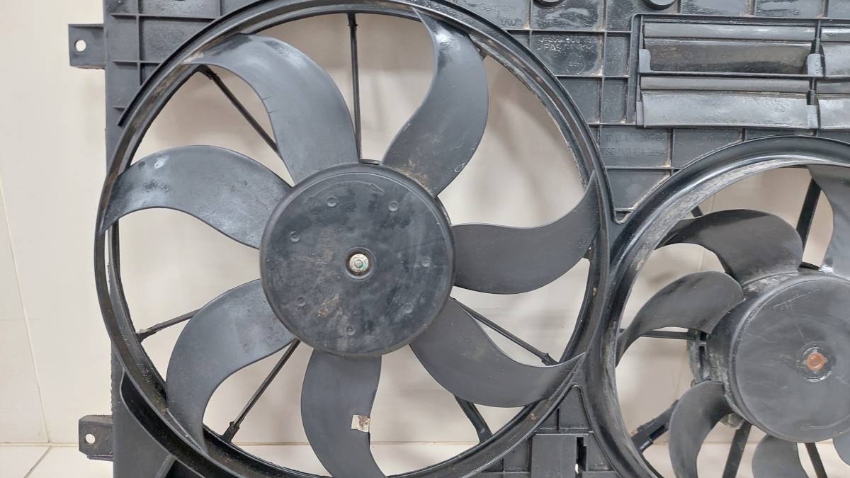 Вентилятор радиатора Volkswagen Tiguan (5N2) 2011-2016